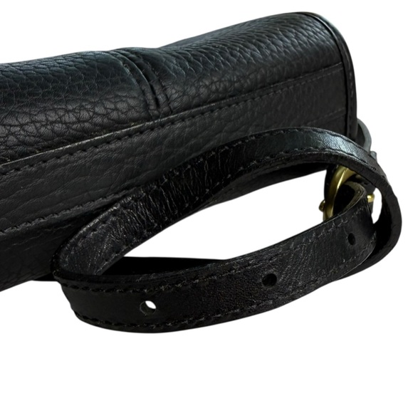 ▪️DOONEY & BOURKE All Weather Pebbled Leather Shoulder Camera Bag - Picture 8 of 9